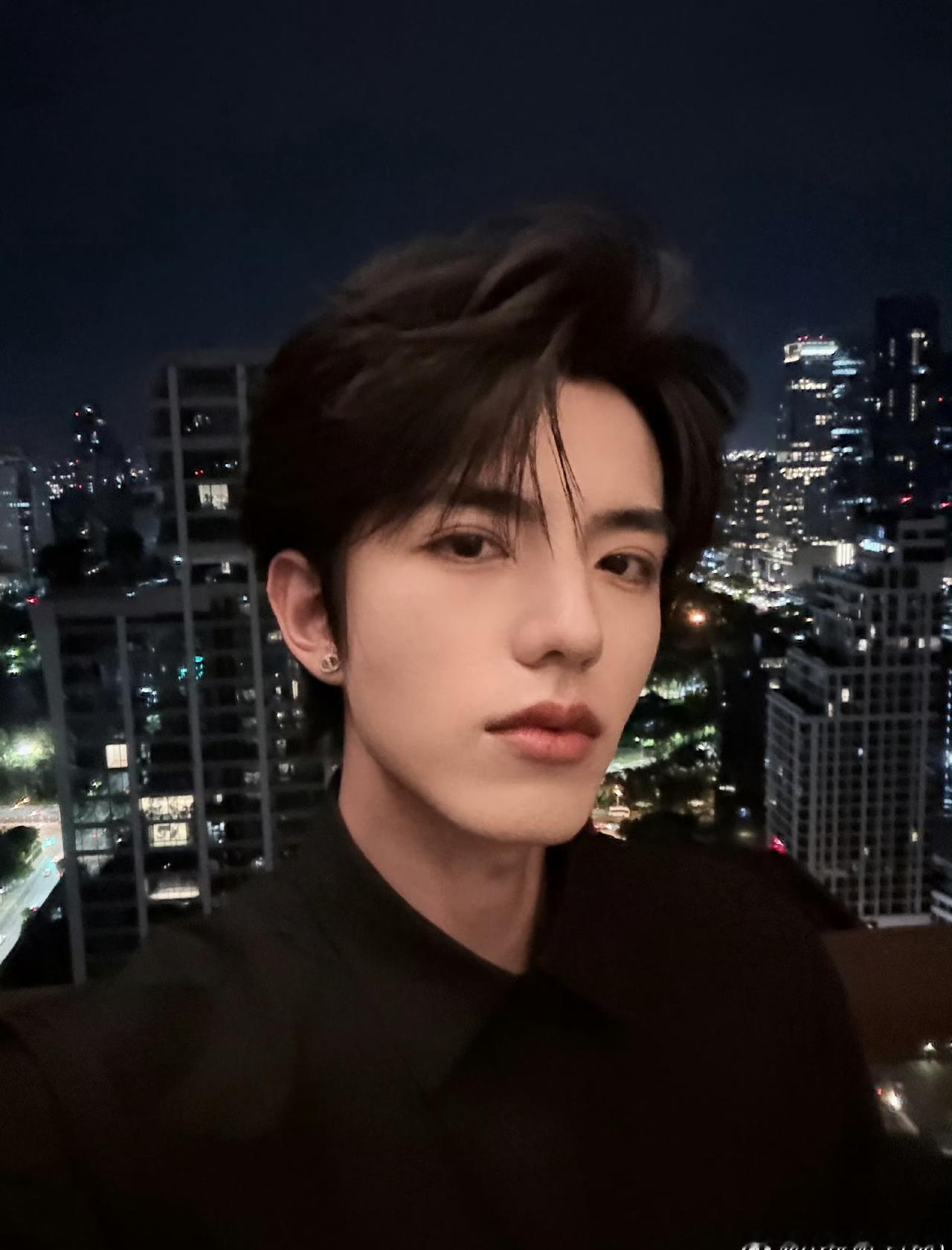 天元cpf找我🈷️🈷️
没有一夜成名只有百炼成钢.𝓣𝓱𝓮𝓻𝓮 𝓲