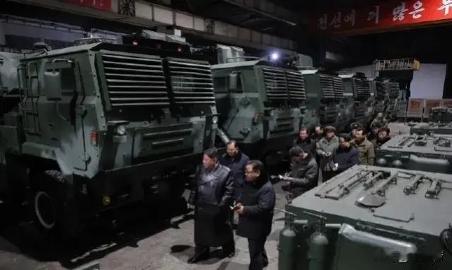 地球最强80后金正恩视察兵工厂不算事，视察养鸡场才是正经新闻！
这几天朝鲜媒体连