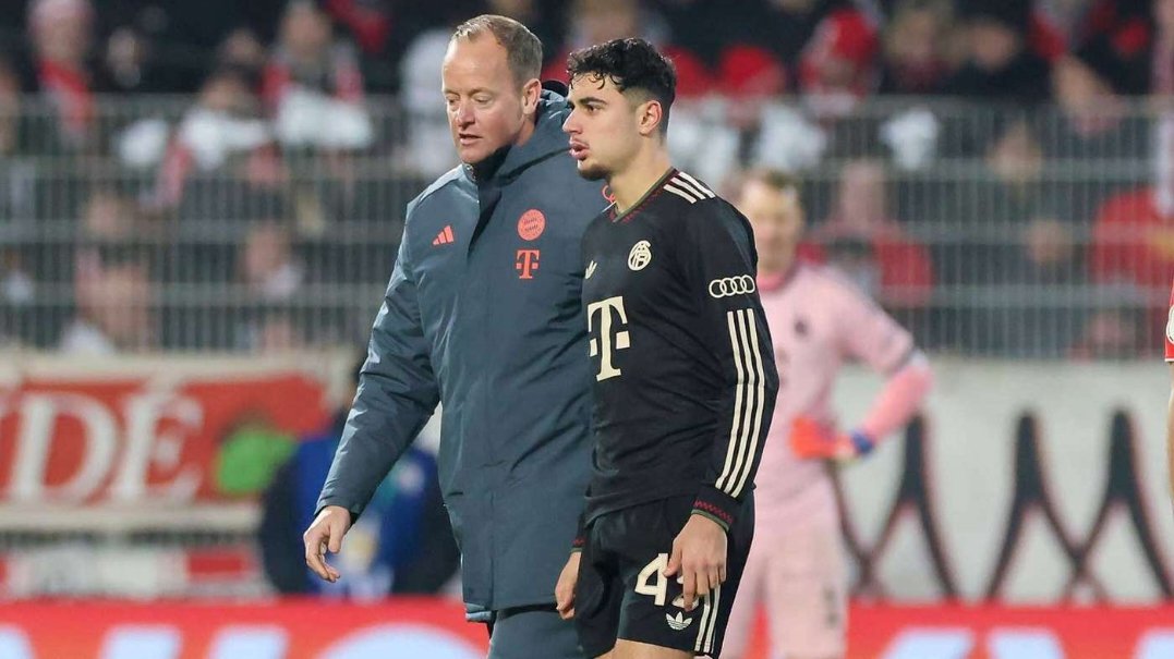 埃贝尔谈到帕夫洛维奇的伤情：“我们希望伤势并不严重，但我现在还无法做出诊断，看起