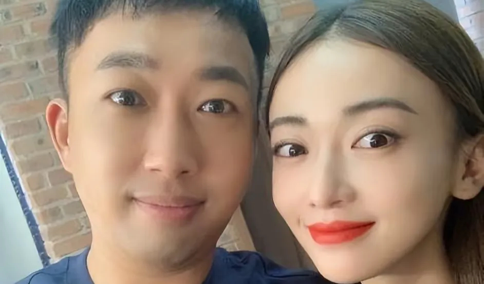 吴谨言结婚传闻引发热议，于正评论区被网友围攻。此前于正辟谣艺人恋情传闻引发争议，