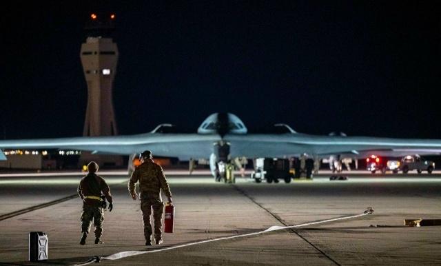 OSINT分析员报告了美国空军战略航空的活动。

对伊朗的打击是可能的 ​​​