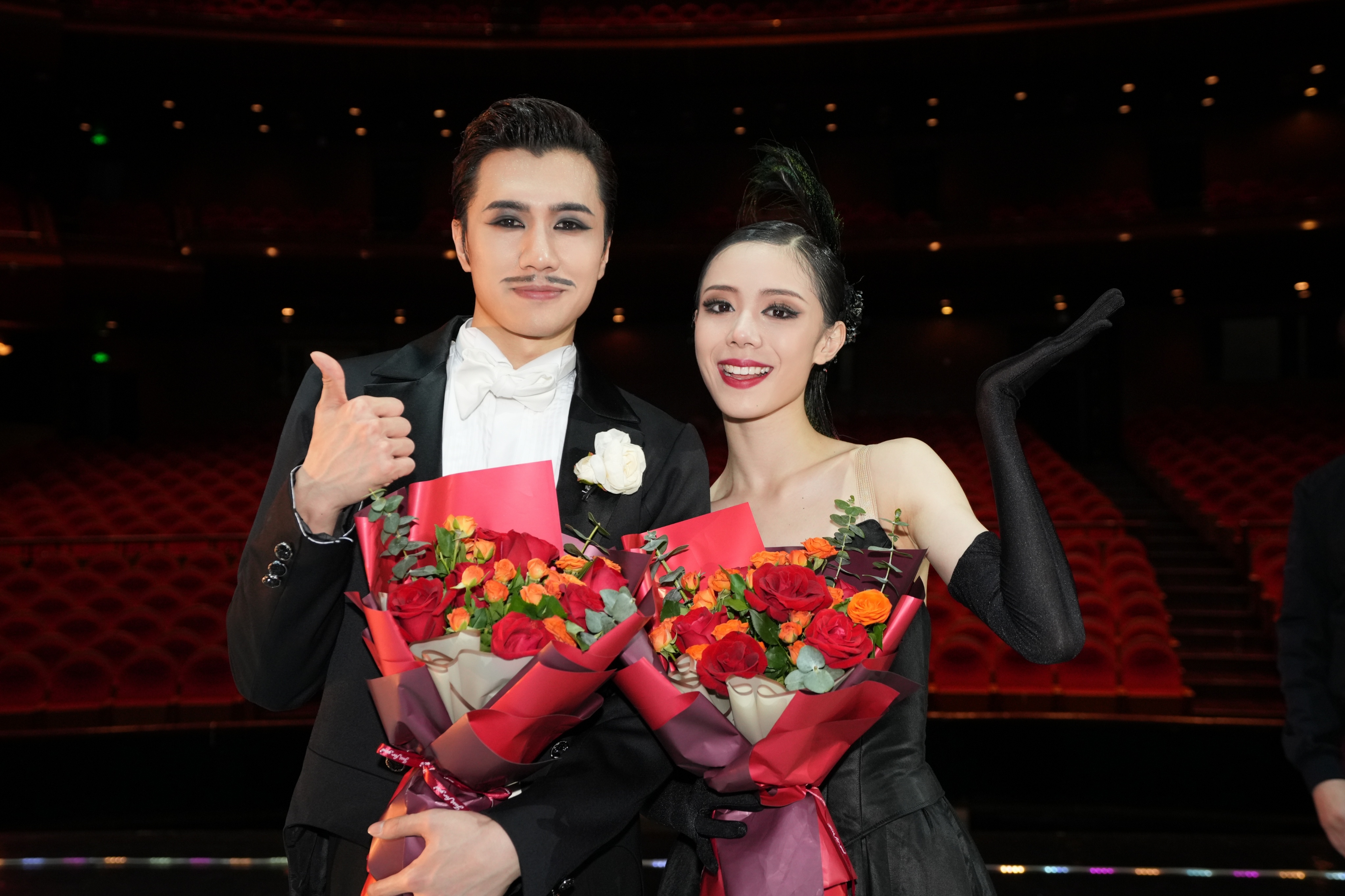 蝙蝠🦇🔚爱大家～常见面[春游家族] ​​​