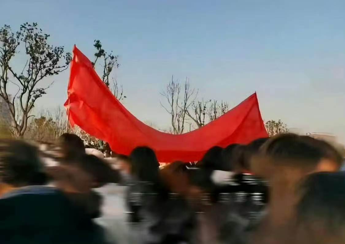 肖战[超话] [心]肖战全新EP异想天开 全新EP《异想天开》交出亮眼成绩单，评