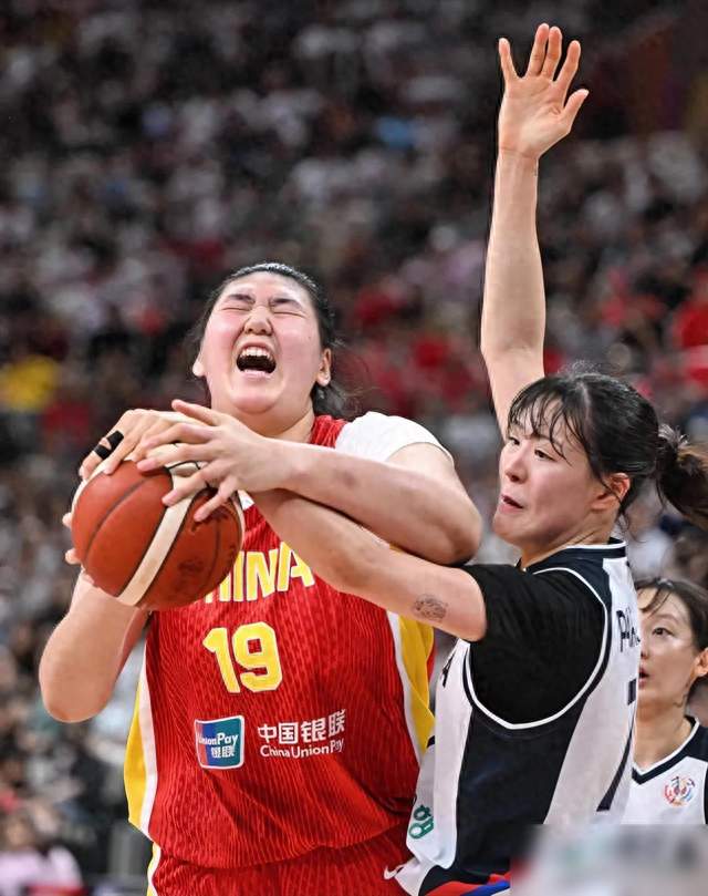 亚运会疯狂一夜，女篮四强全部出炉，杨舒予崴脚，中国女篮迎挑战