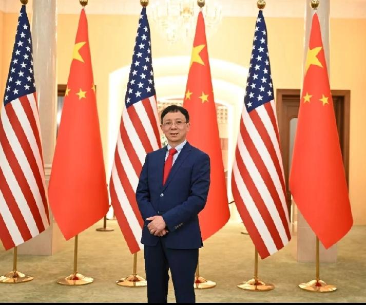 安徽岳西籍学者，复旦大学国际问题研究院院长、美国研究中心主任吴心伯教授受邀出席特