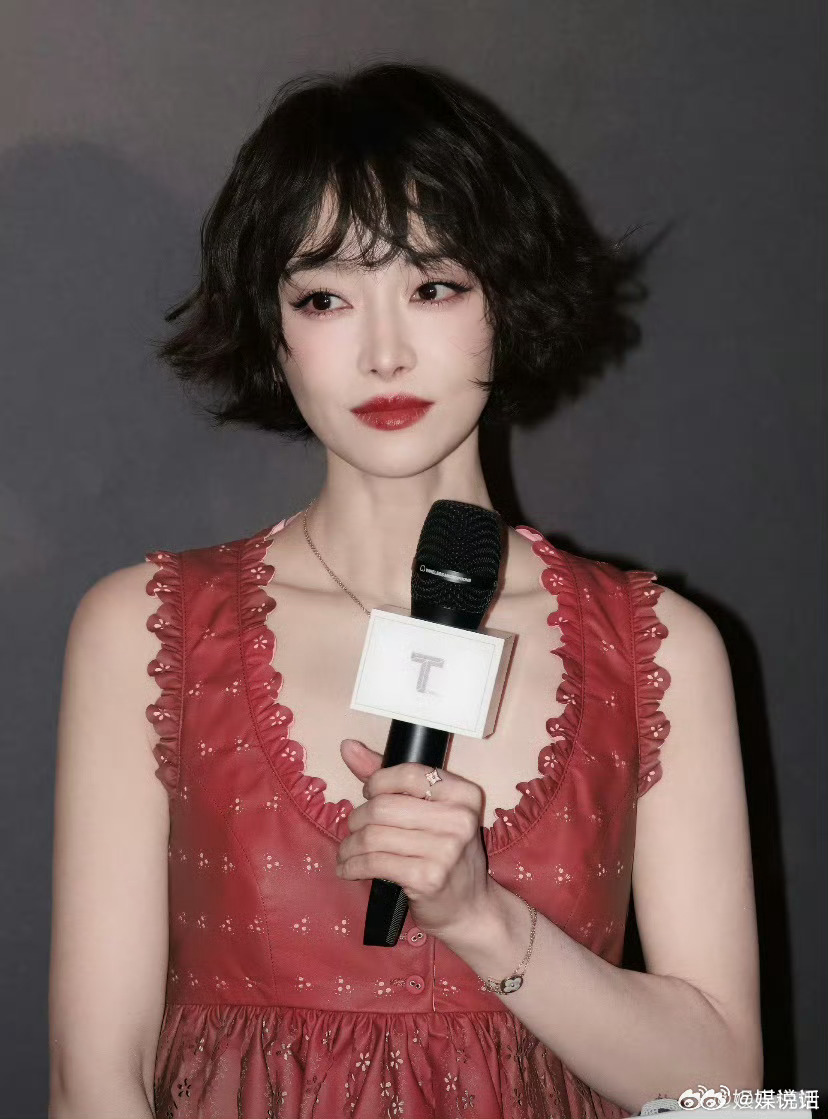 杨幂金晨宋茜生图状态宋茜看成了倪妮，金晨看成了周冬雨