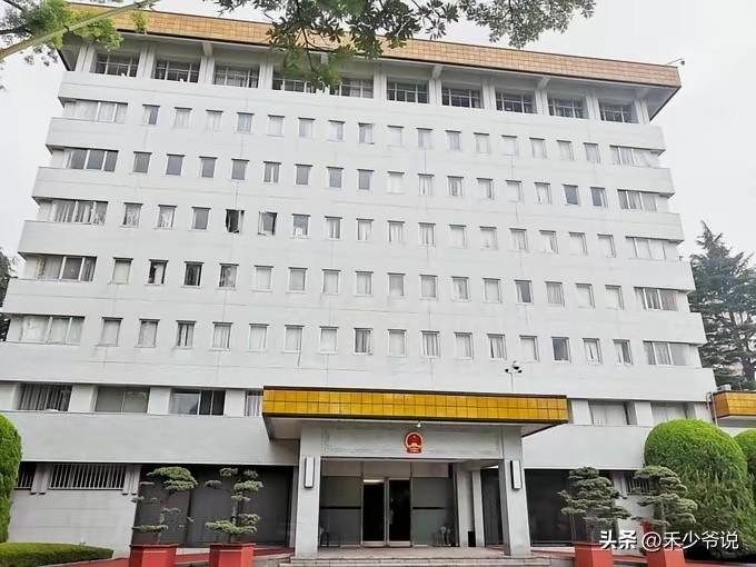 强闯大使馆的目的可能是刺杀中国大使，日本或已经做好与中国军事冲突的准备
今天一名