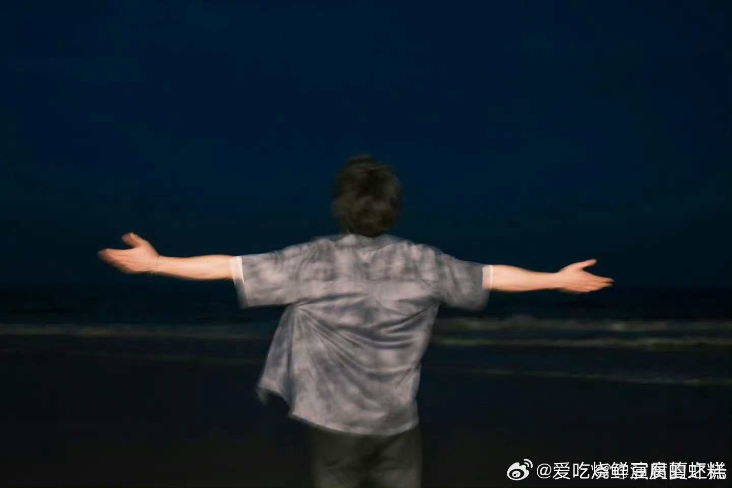 夏之光粉丝待遇夏之光夏之光粉丝这待遇我敢说是内娱独一份啊品牌写信给所有喜欢夏之光