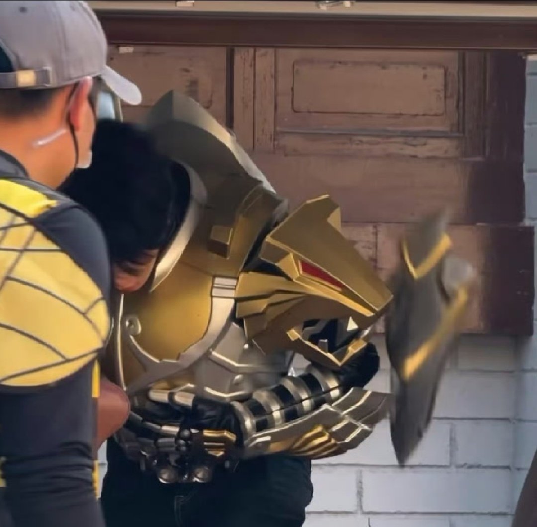 穆祉丞掉装备了 穆祉丞铠甲碎片掉落 穆祉丞铠甲碎片掉落哈哈哈哈哈 