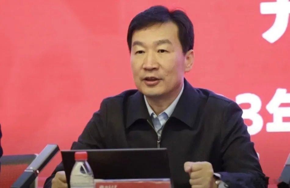 【海军原参谋长李汉军，涉嫌严重违纪违法】中国人大网消息，全国人民代表大会常务委员