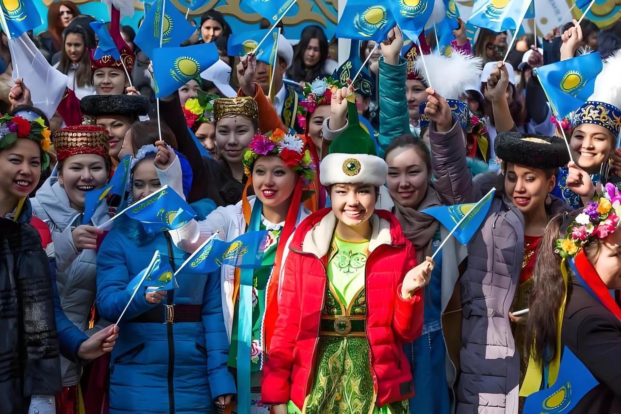 3月15号哈萨克斯坦整个国家都在忙着投票，别误会他们不是在选总统，而是要改宪法，