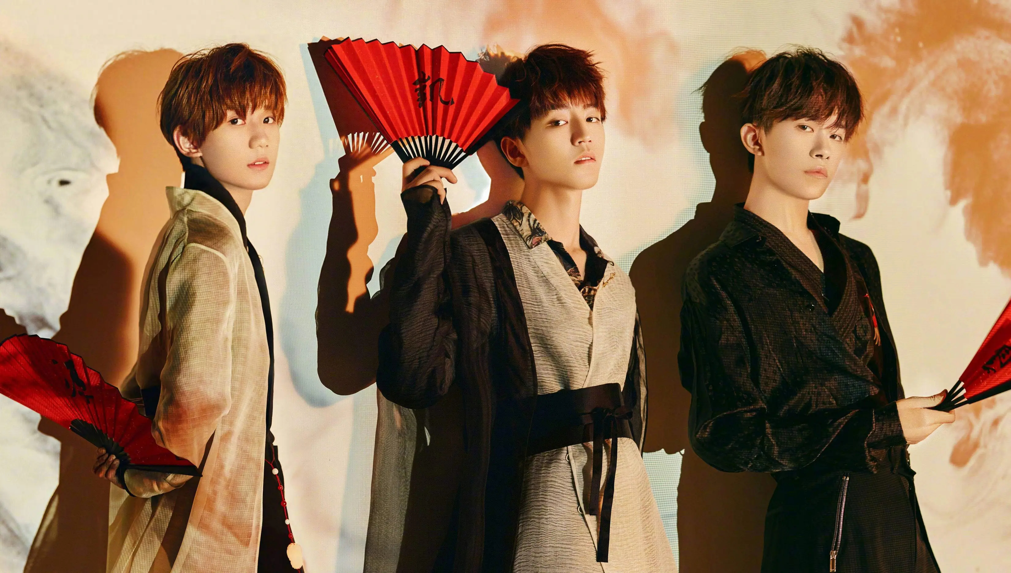 TF家族新音官宣 除了第一代，后面也就宋亚轩、敖子逸能看， 其余的都是些什么玩意