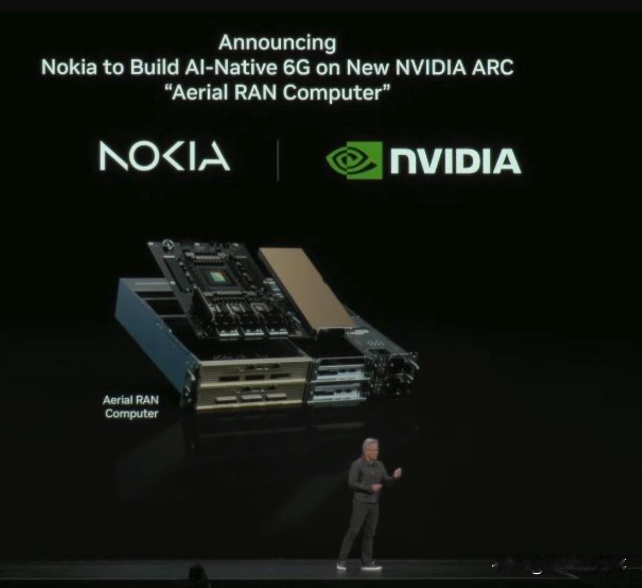 黄仁勋现在成了西方科技界的最有权势的人。他掌握着最先进的AI芯片、巨量资金和AI