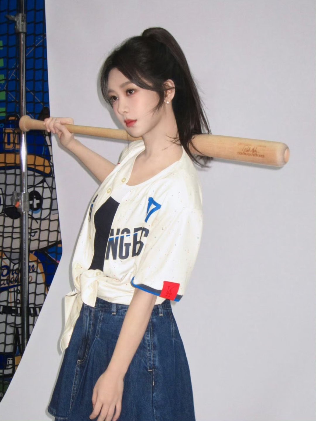 杨紫 杨紫李祯 杨紫家业 早早早，难得早起的一天。羡慕在ny的米，我也想要亲签，