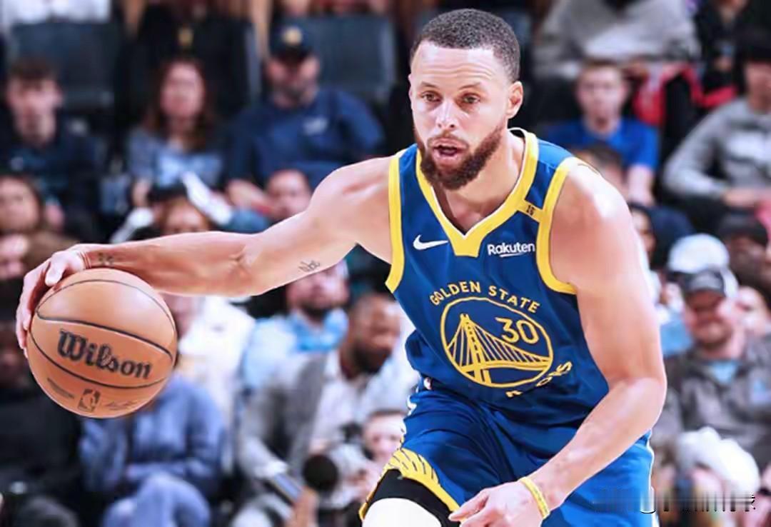 11月25日！勇士17分屠爵士，赛后还有4个好消息:
 
一，库里状态神勇，刷新