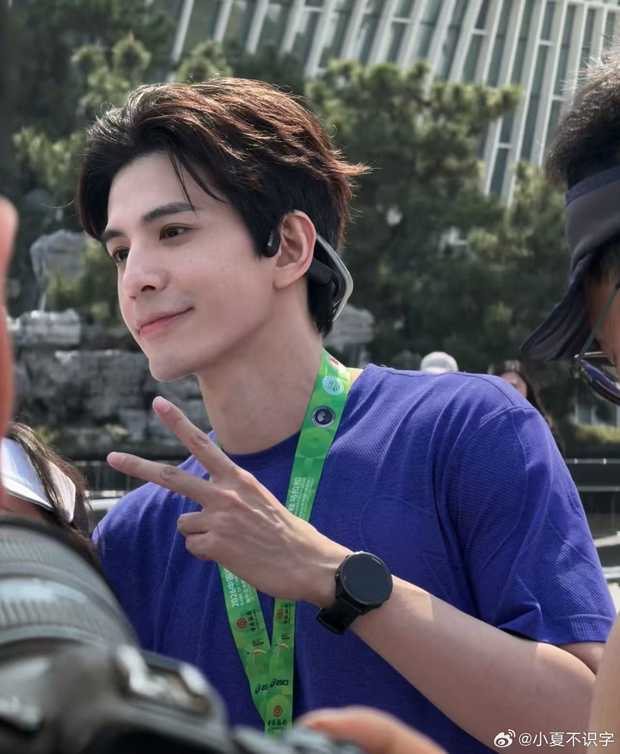 林柏叡原来是苍兰诀里的大黑龙 剧里的妆造真的有点藏住林柏叡的颜值，本人五官更立体