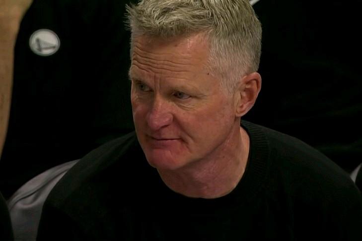 科尔无奈：打的跟夏季联赛一样！

勇士客场14分惨败东部第一活塞，不堪一击，失误