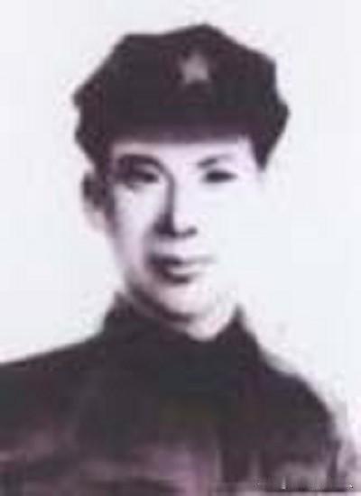 黄中岳（1904－1934）字培善，培山（培三），又名黄本初。河南省罗山县商人出