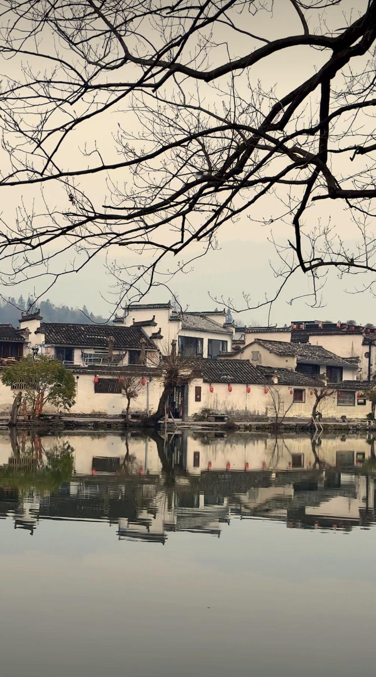 所谓经典，就是大家都认为应该读还没有读的东西。——马克.吐温