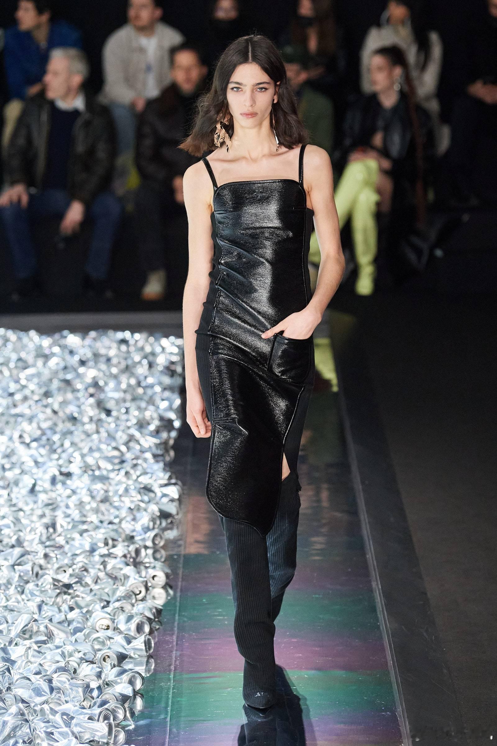 Courrèges