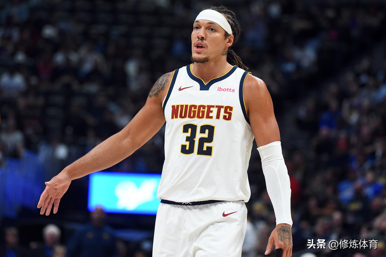 阿隆戈登也是掘金队大腿啊！看缺席战绩就知道了：

1、打了32场，战绩23胜9负