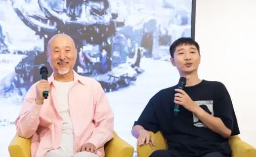 陈大愚问陈佩斯："我要是跟我媳妇吵架了，你向着谁啊？"陈佩斯不假思索："我当然向