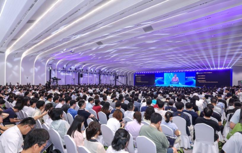 科学智能的门槛，正在被一点点拆掉

在2026科学智能大会上逛了一圈，最大的感受