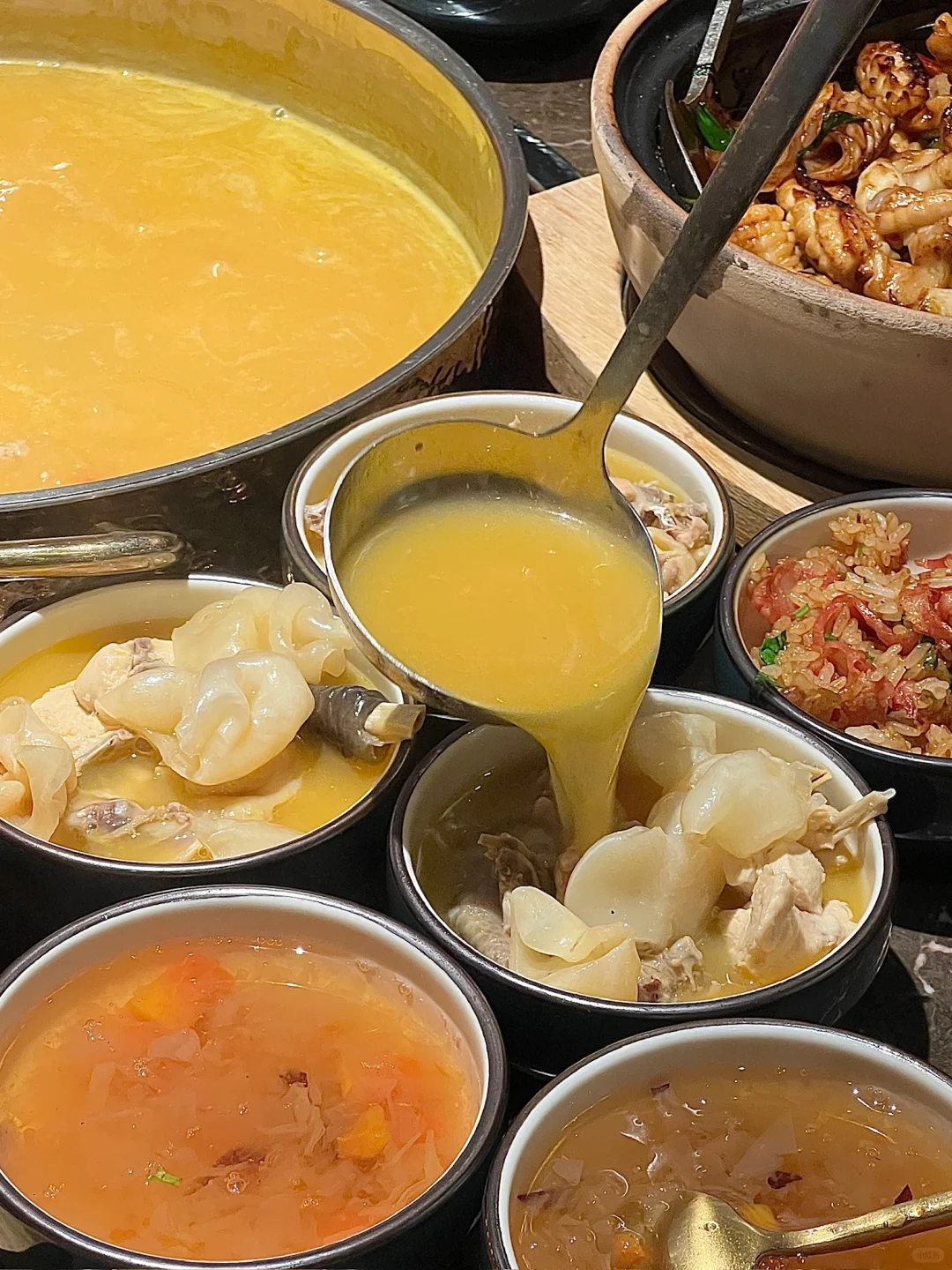 连喝三碗汤😭郑州这家花胶鸡好吃哭了！！