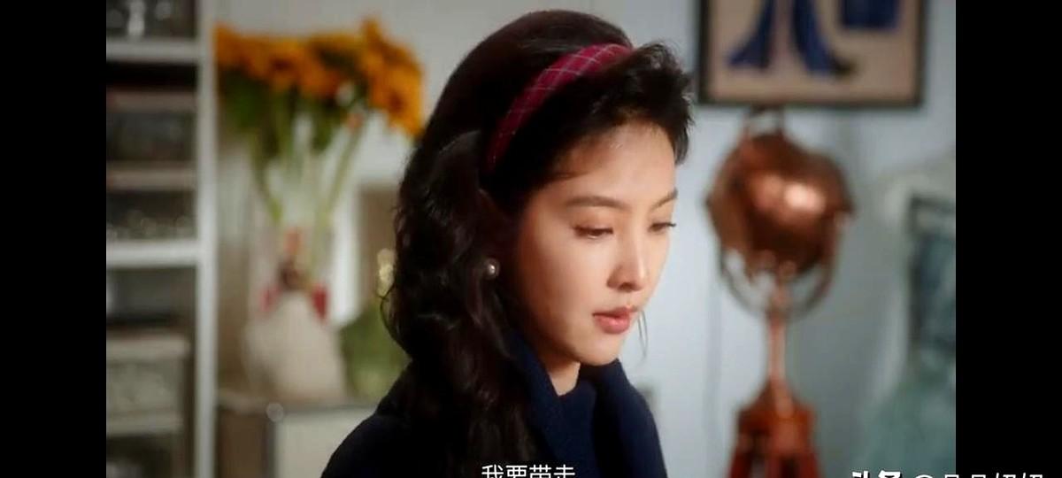 这剧看得太解气了！

章若楠演的庄庄，辛辛苦苦画了张设计图，结果被上司岳老师直接