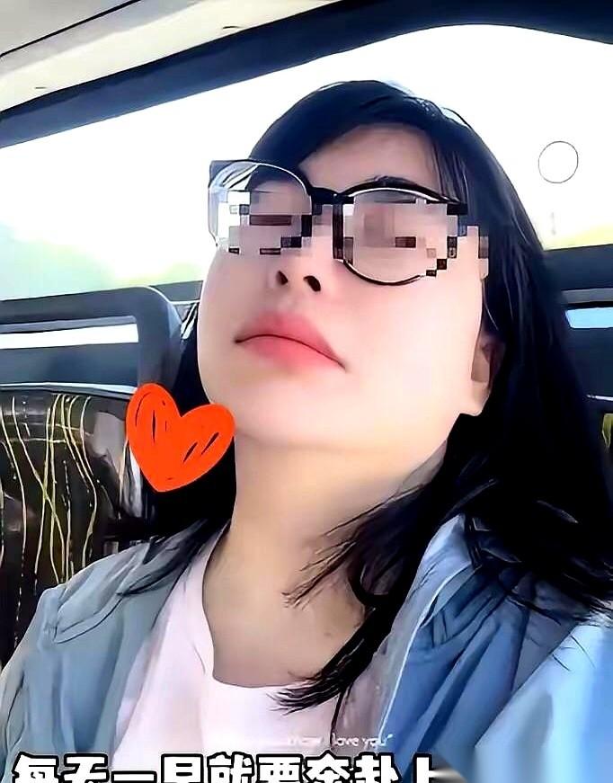 杭州有个女孩被公司调去了上海总部上班，为了涨薪，她没搬家，而是选了每个月硬掏30