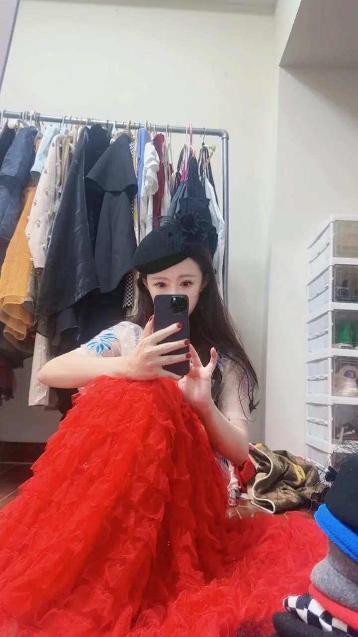 常见面 常相聚 跟好朋友一起就很快乐很幸福