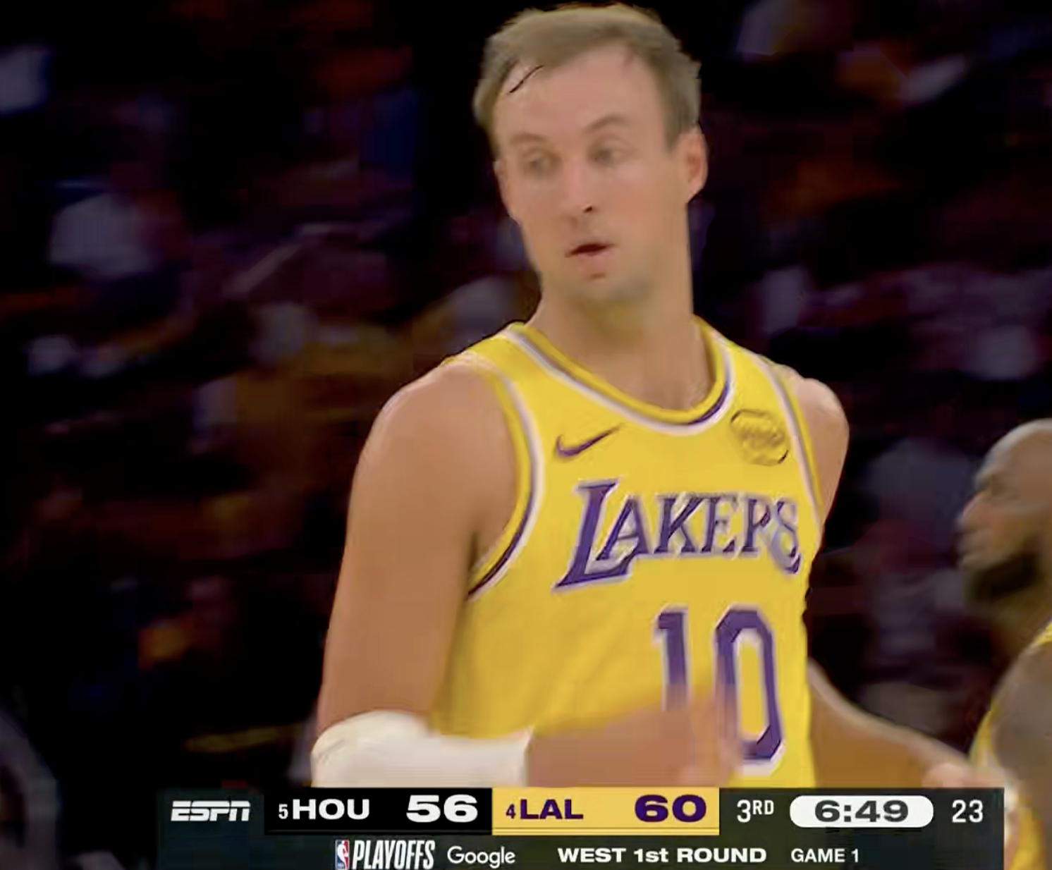 肯纳德三分投进！ 火箭vs湖人