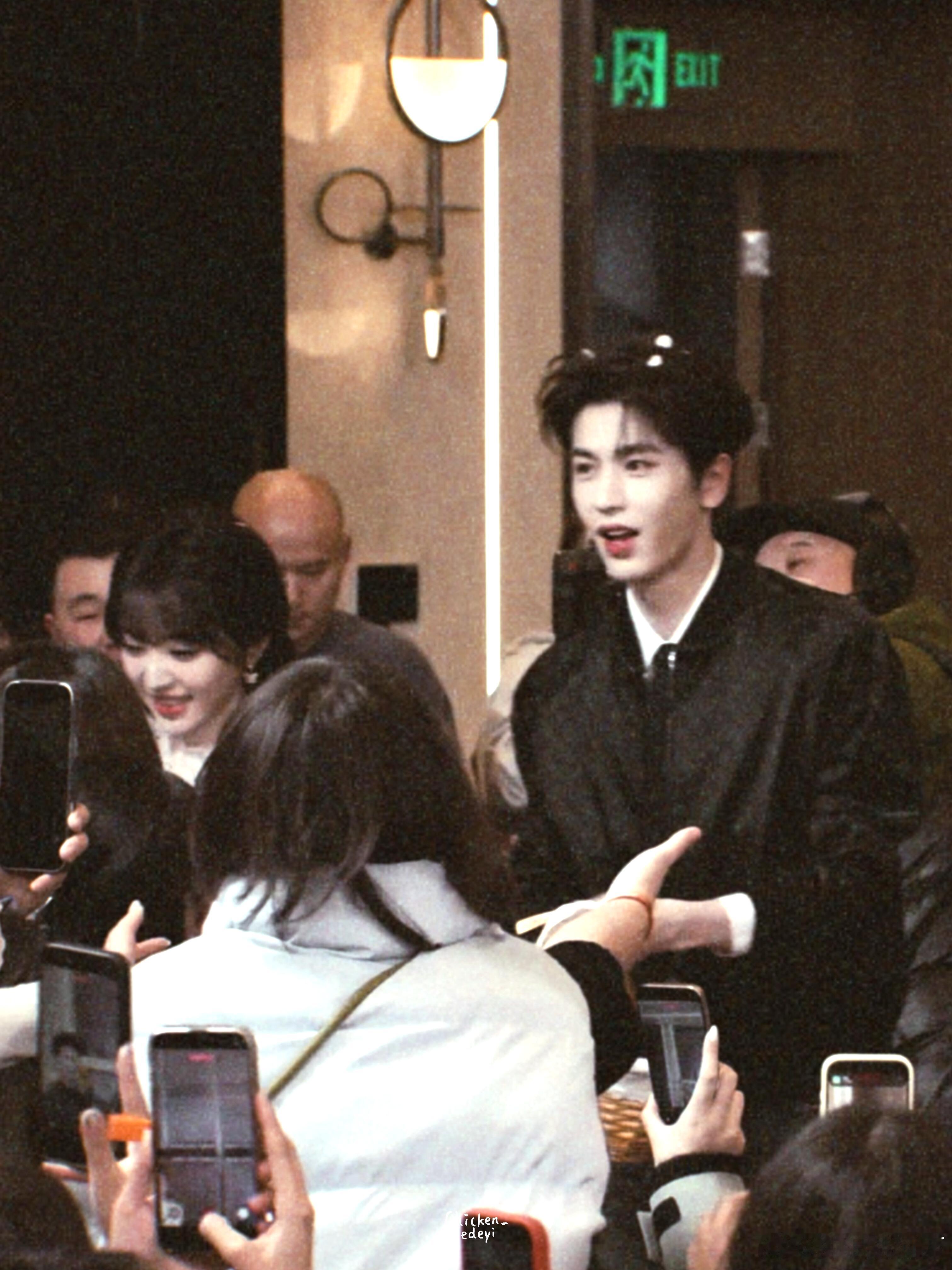 “让我们有请，新人入场！”田作之赫