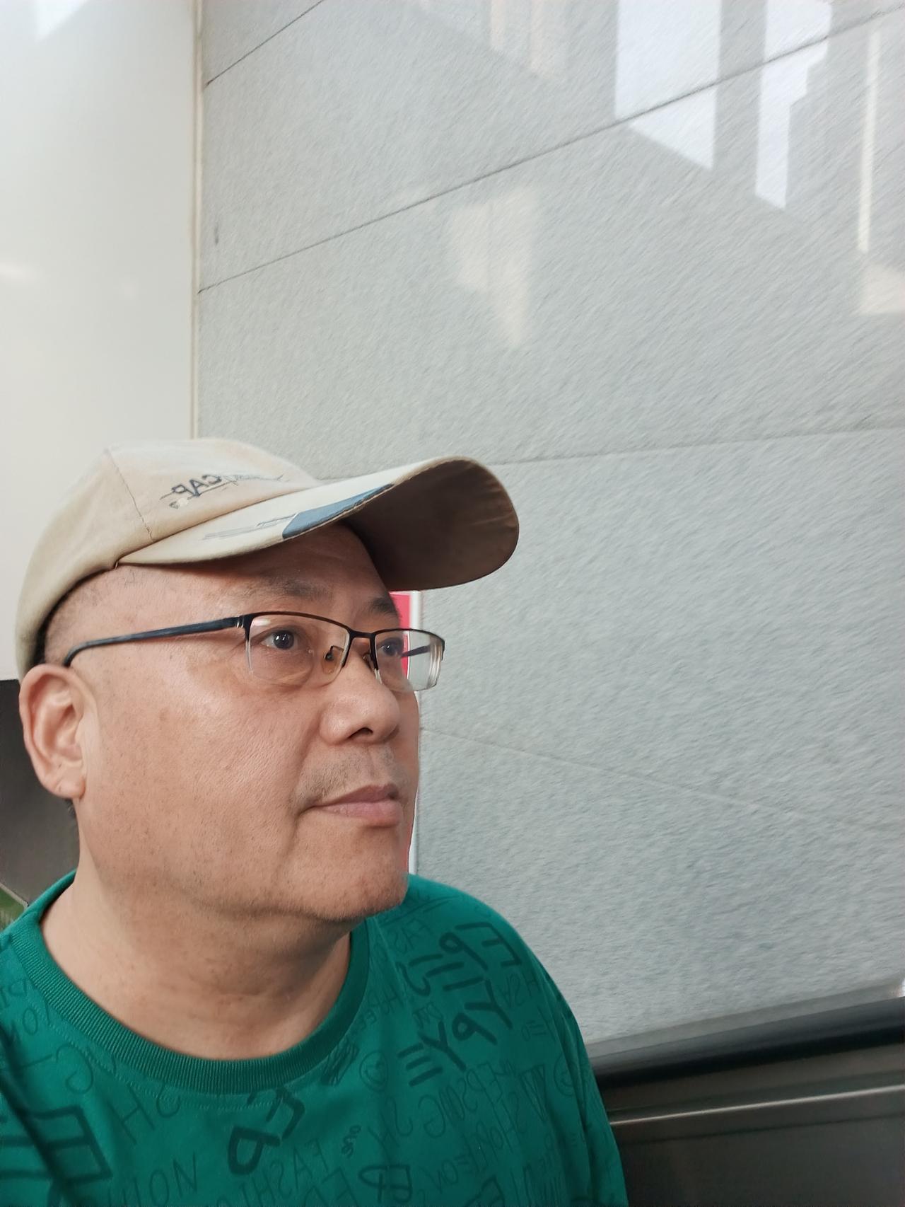 这段时间在瘦身减脂，再加上看足球熬夜，一定要好好补补身体。

营养品当选高蛋白、