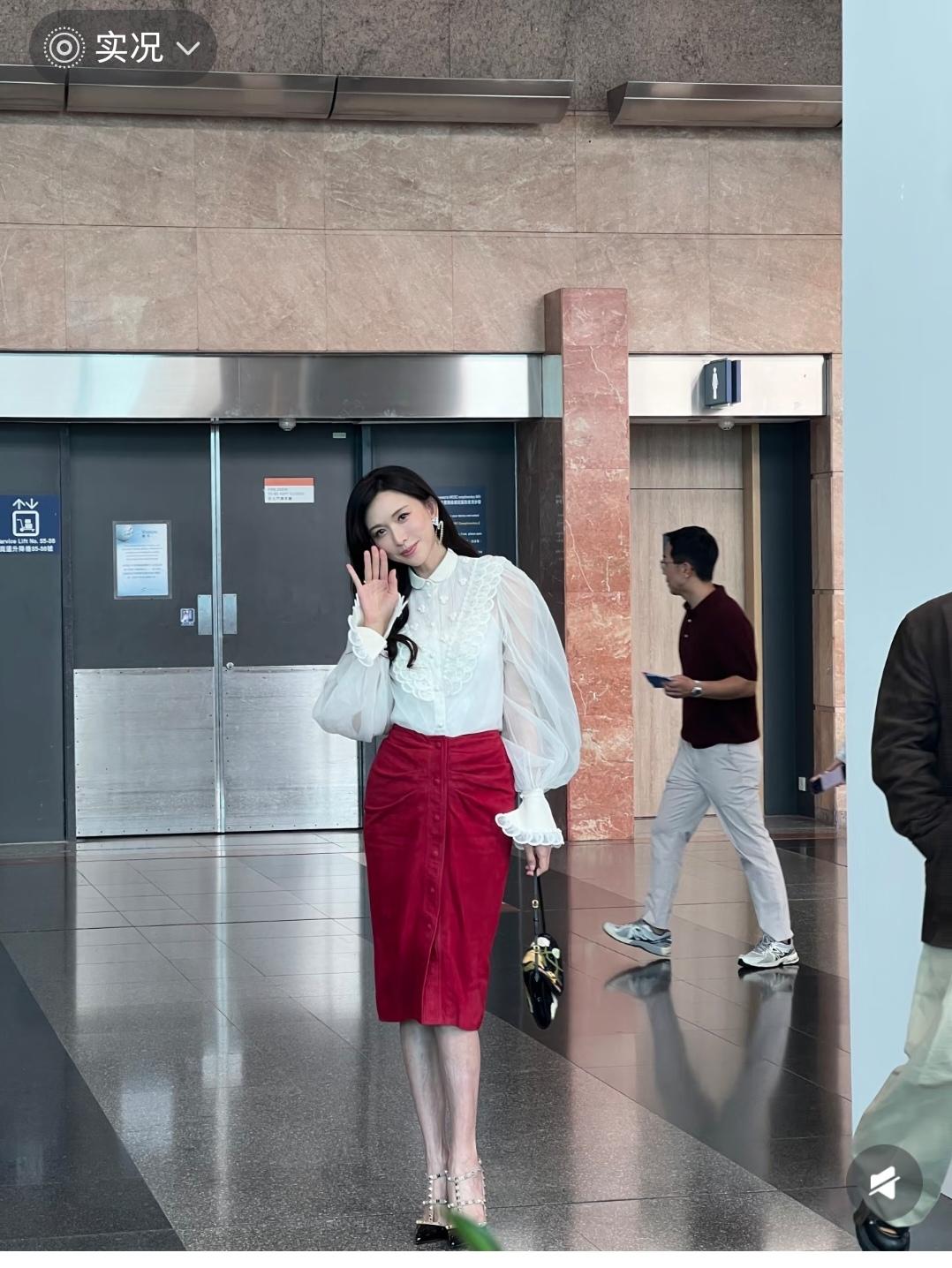 林志玲，婚后状态越来越好，一看就知道，他老公对她很好，很尊重她。