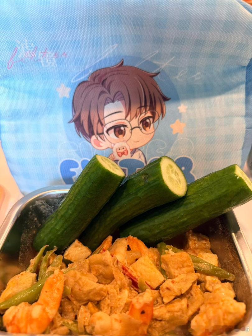 每日一餐分享  每日一餐分享 今天吃妈妈做的便当～