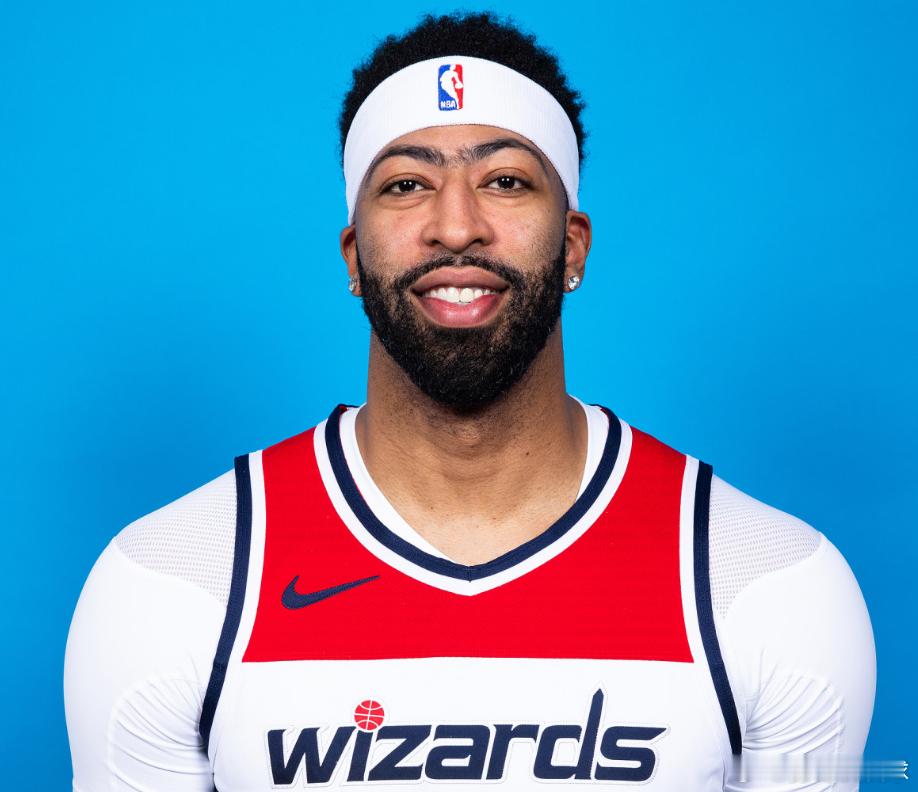 8月27日讯 ESPN专家团继续以投票的形式，对新赛季NBA进行展望和预测，其中