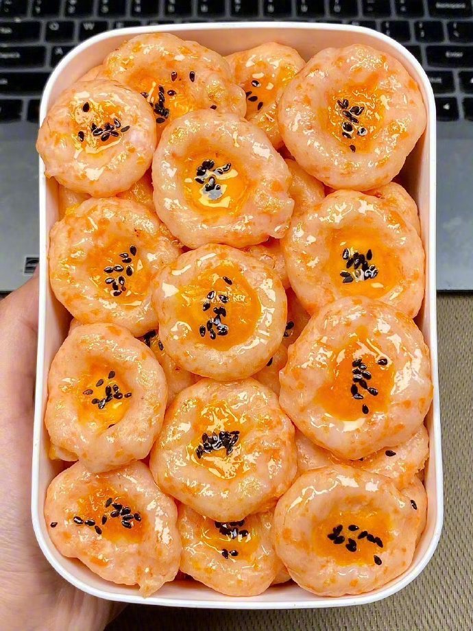 香煎虾滑蛋圈🥨！真的巨巨巨好吃哇‼️ ​​​