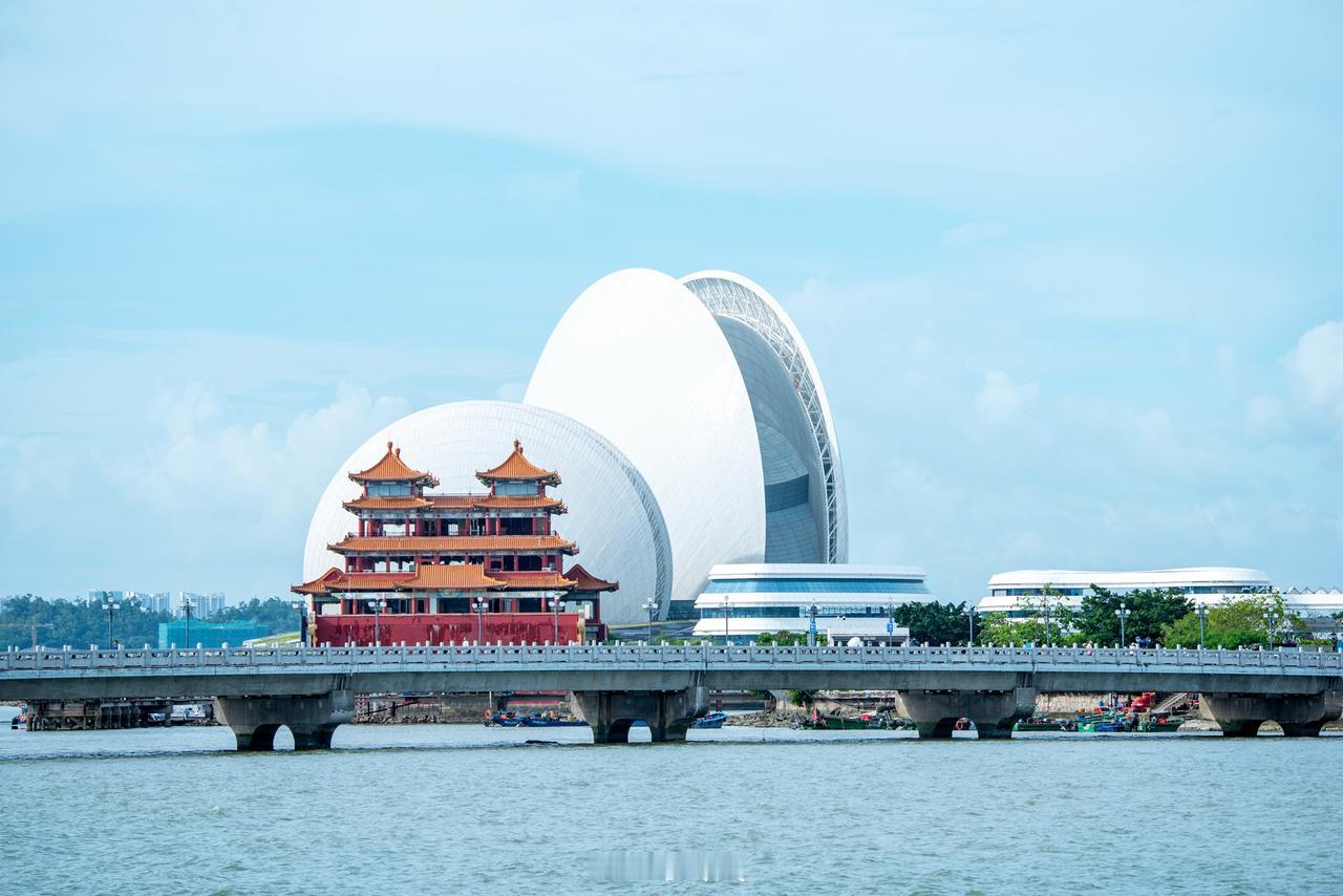 广东省内最适合养老的城市是哪一座？
也许每个人的综合答案不尽相同，但综合最优养老