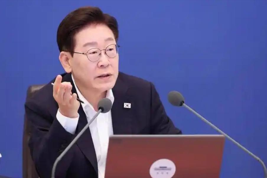李在明还是不死心，韩国希望借道朝鲜国土，让高铁直通北京！

最近韩国又在炒作一条