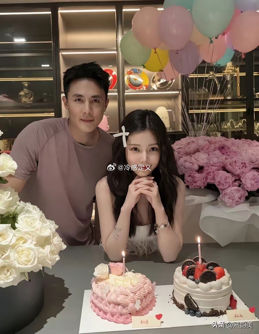 杜淳这是把妻子当女儿养了吧，她这状态哪像快40岁的人啊，分明还是十五六岁的小姑娘