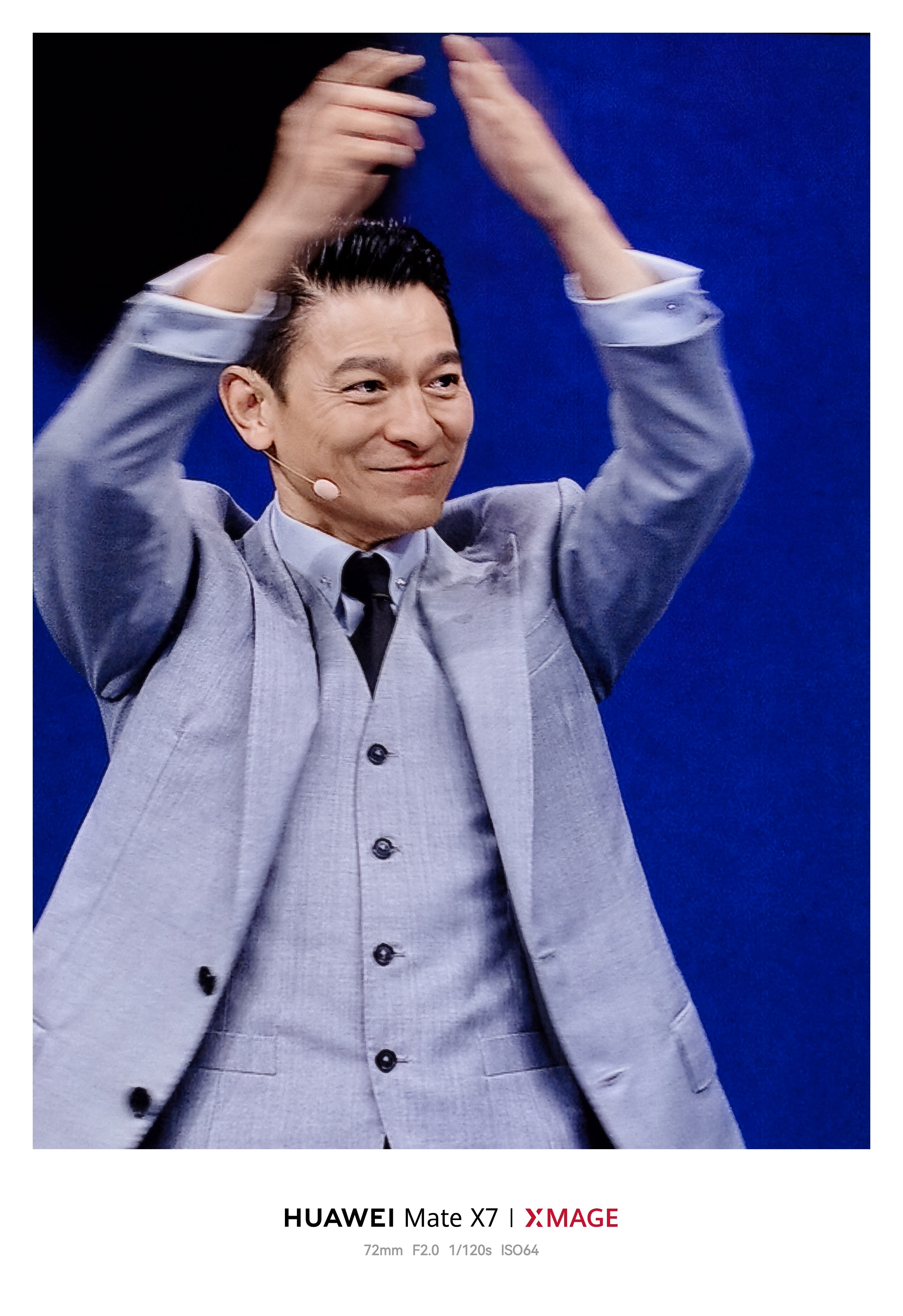开合间，见非凡刘德华华仔来了！很帅，演讲很治愈 ​​​