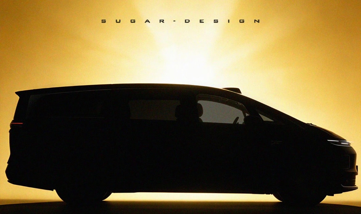 零跑汽车 零跑的MPV！前面大灯依旧是零跑家族样式头顶激光雷达现在就好奇这车在内