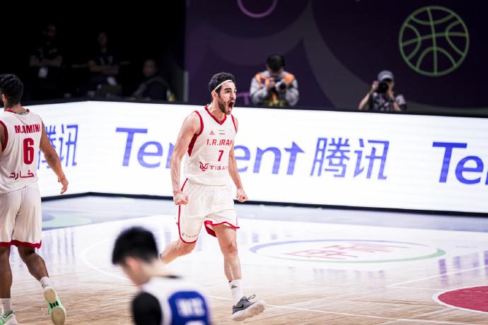篮球：男篮亚洲杯中国台北男篮遭伊朗21分大逆转
2025男篮亚洲杯1/4决赛，伊