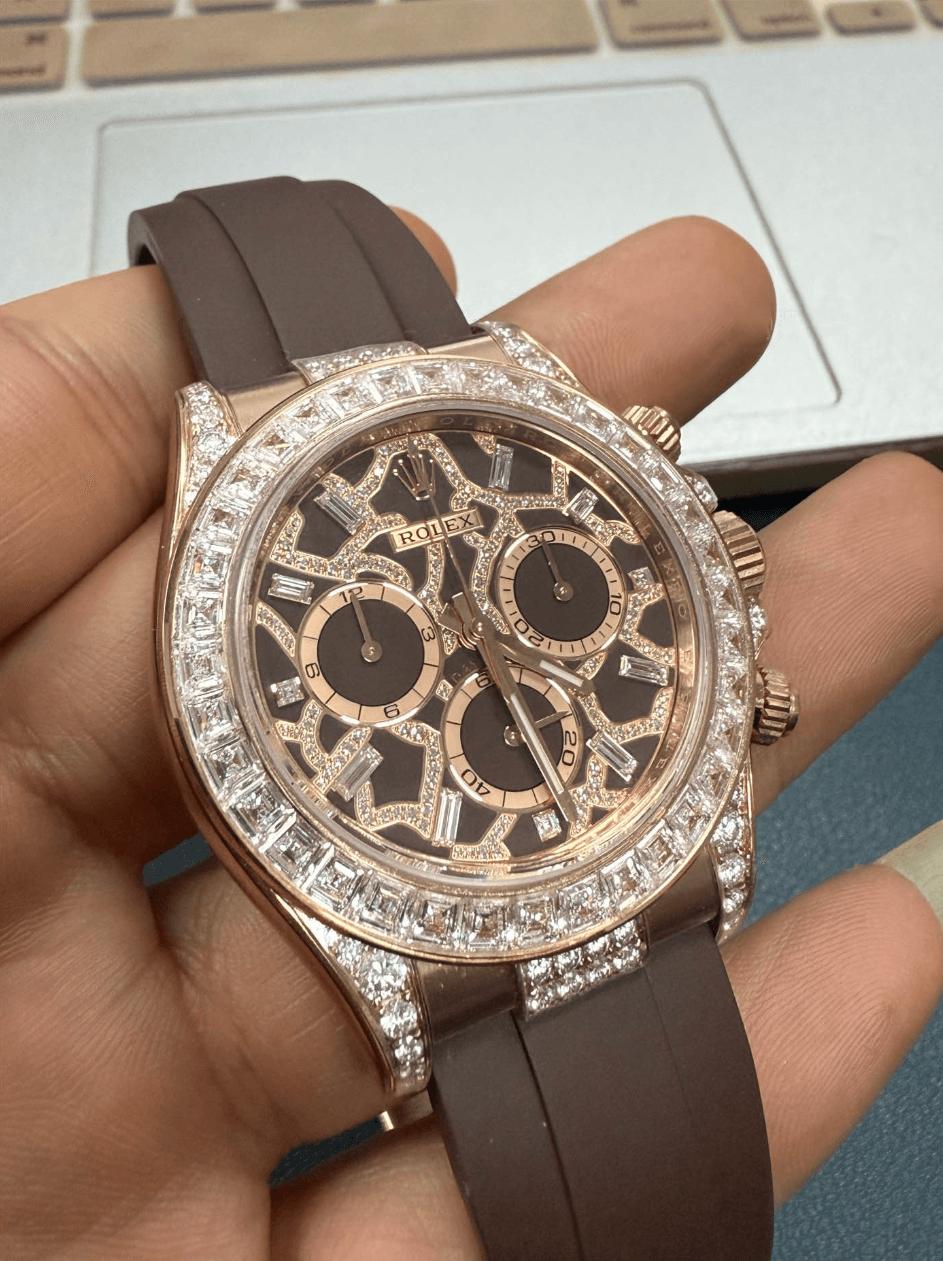 【劳力士隐藏款 普通人拿不到】劳力士正在从工具型腕表转向成高端奢侈品珠宝腕表，曾