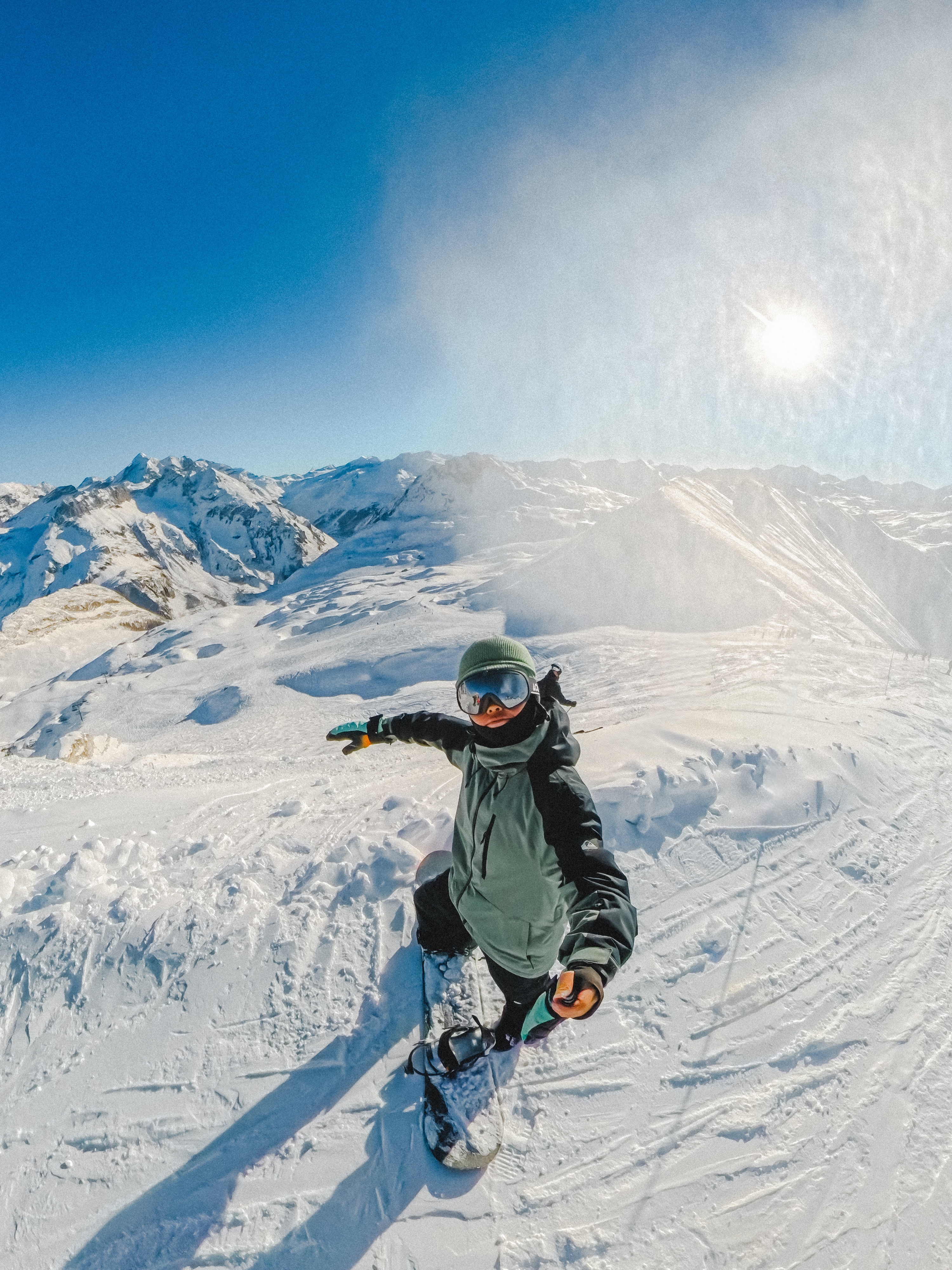 明天又要去大东北滑雪了！看了一眼温度，有点怕怕…希望沈阳的雪能够对我温柔点[可怜