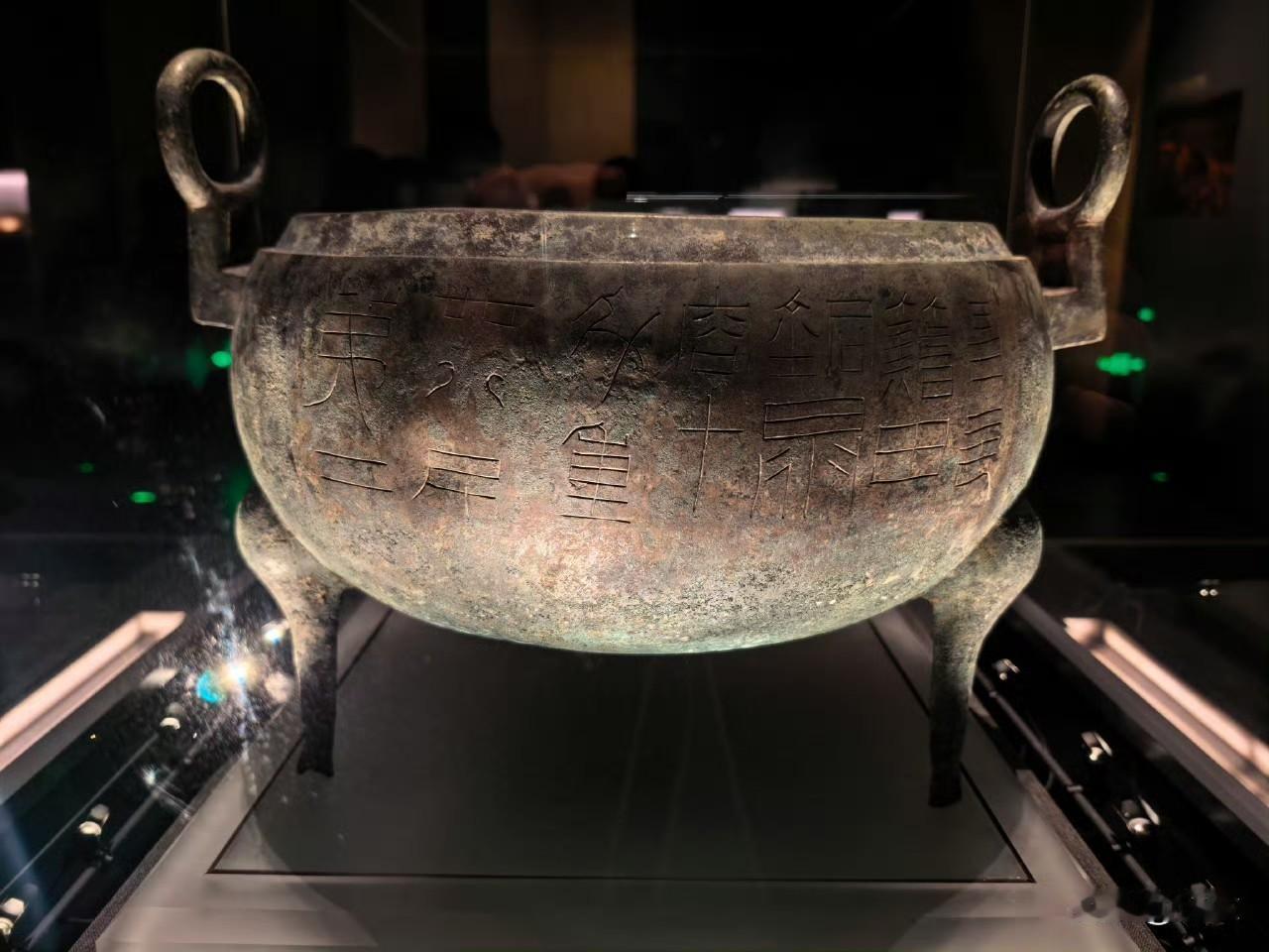 海昏侯时代的文字 沅汰博物馆   

在海昏侯博物馆可以看到西汉前期文字的真实面