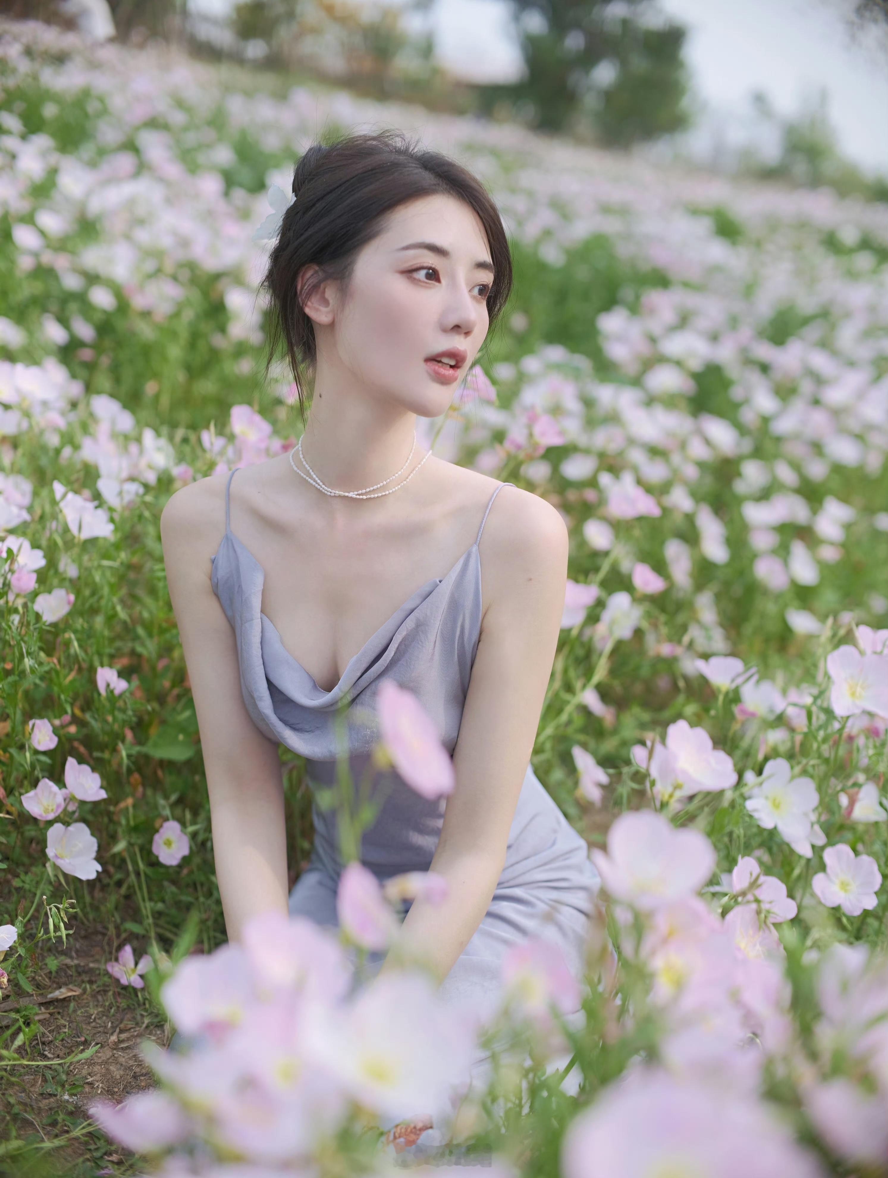 遨游在花的海洋里 ​​​
