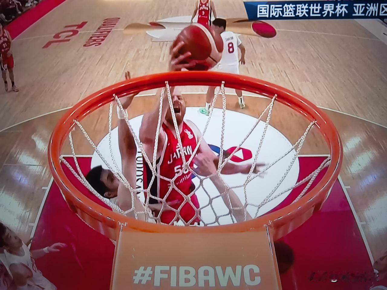 郭士强无计可施！第一节中国男篮仅得7分！目前，7：17落后日本男篮！国际篮联世界