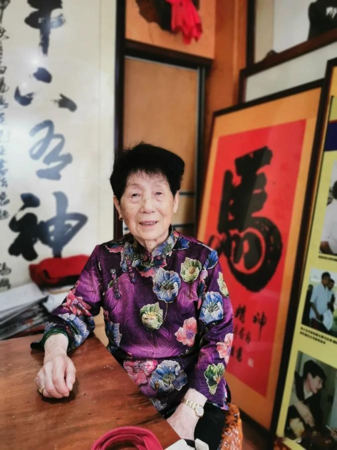 历史上有哪些小人物，最终却改变了历史的走向？

这就不得不提一下冯爱倩了，大家都